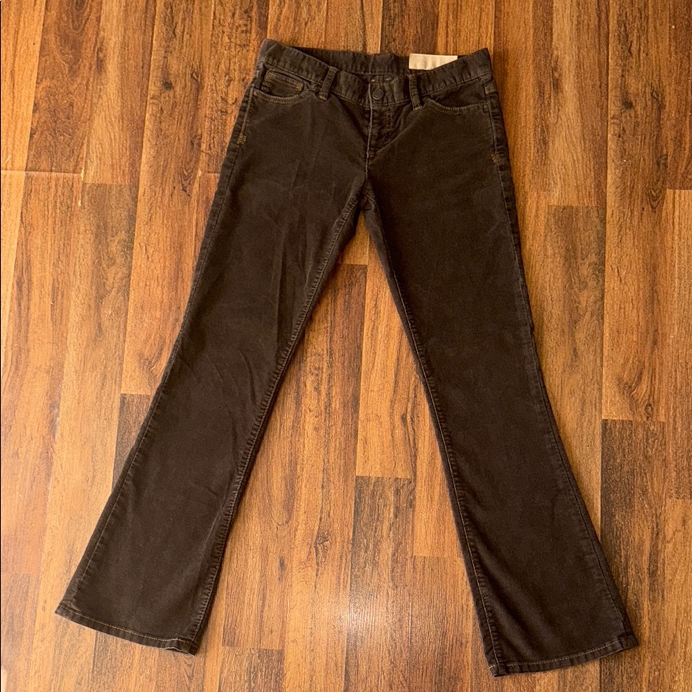 GAP women’s corduroy pants